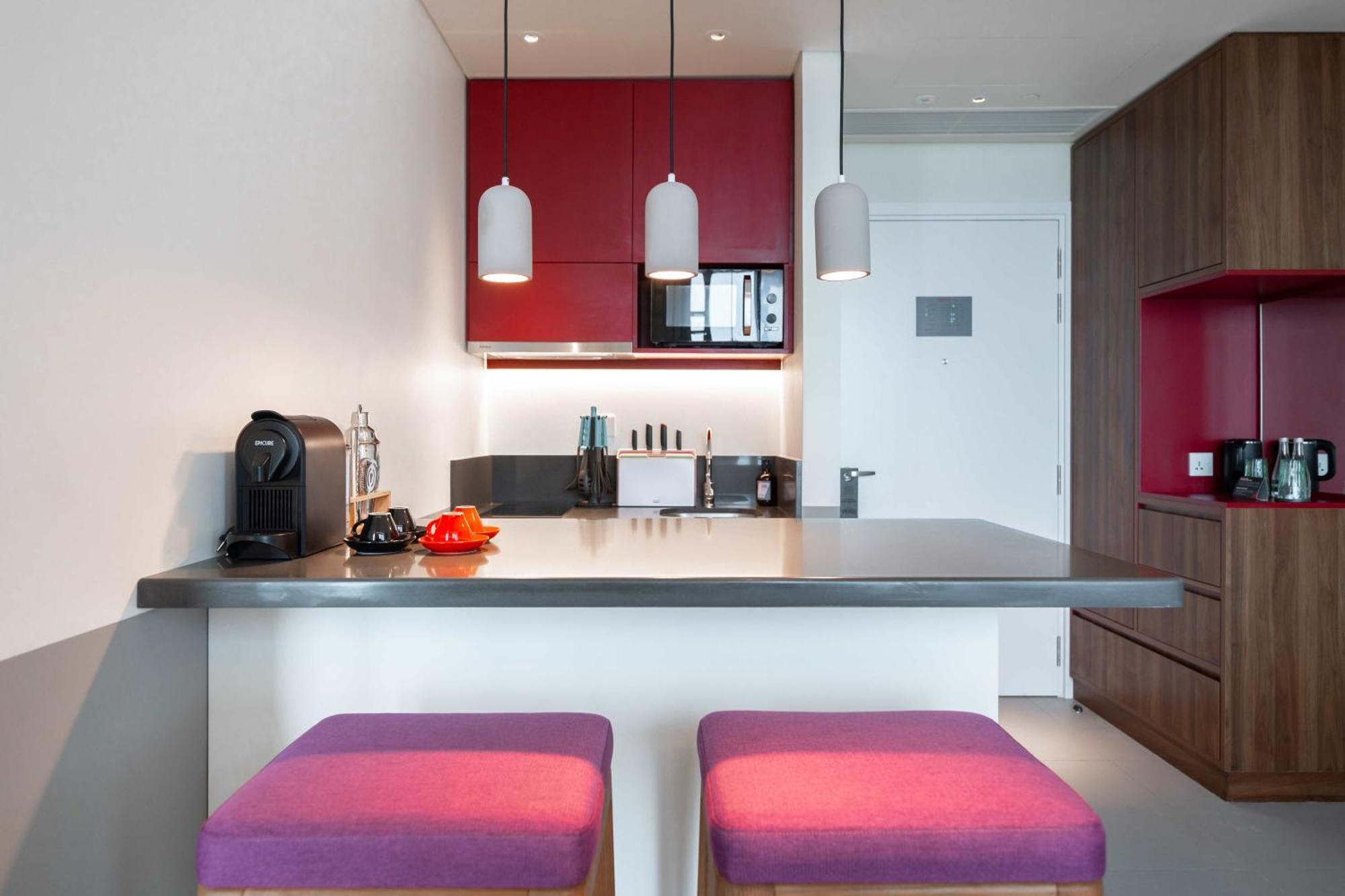 Wink Icon Hotel Danang Riverside - Luxury Suites - 24Hrs Stay & Rooftop Pool Bar מראה חיצוני תמונה