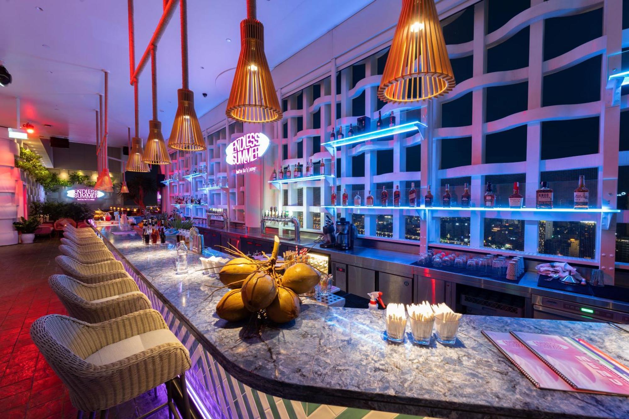 Wink Icon Hotel Danang Riverside - Luxury Suites - 24Hrs Stay & Rooftop Pool Bar מראה חיצוני תמונה