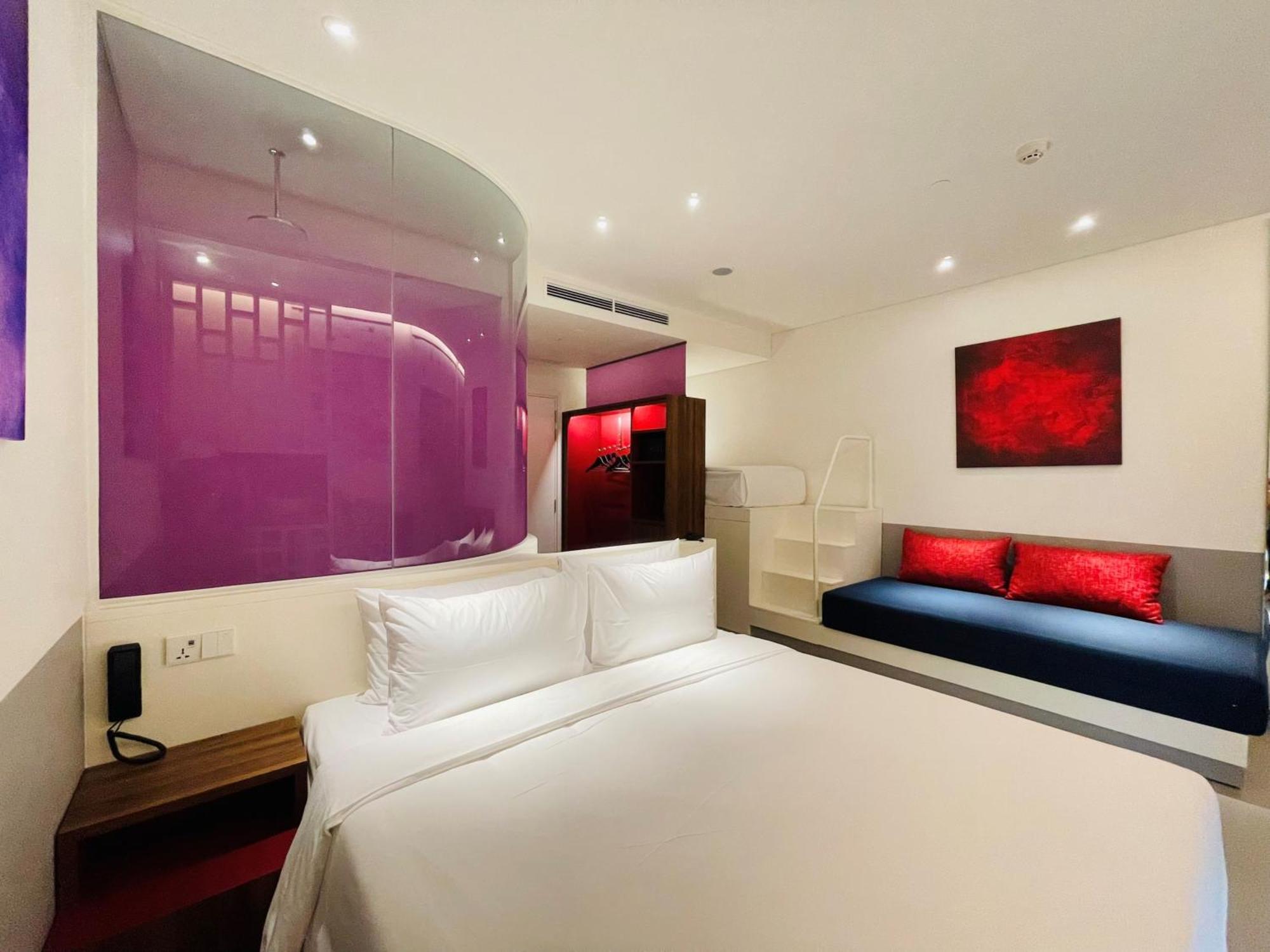 Wink Icon Hotel Danang Riverside - Luxury Suites - 24Hrs Stay & Rooftop Pool Bar מראה חיצוני תמונה
