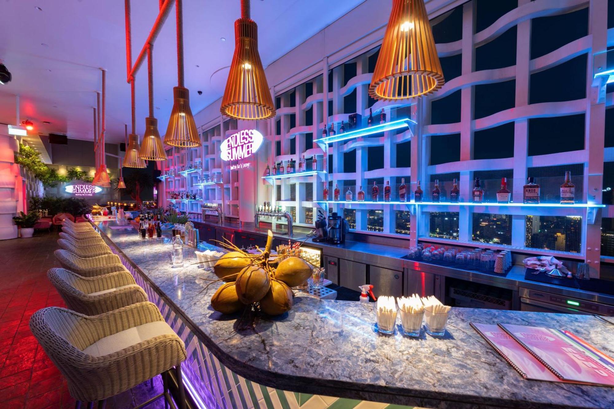 Wink Icon Hotel Danang Riverside - Luxury Suites - 24Hrs Stay & Rooftop Pool Bar מראה חיצוני תמונה